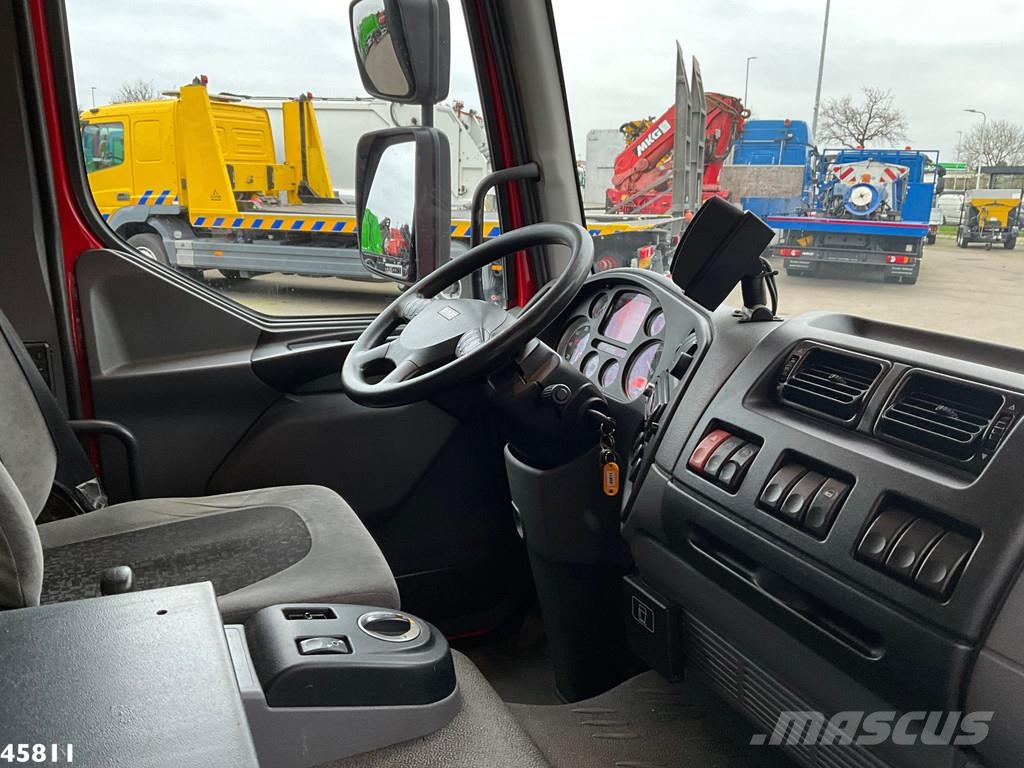 DAF FA 45 CF 220 Klaas 34 meter Dachdeckerkran Teherautóra szerelt emelők és állványok
