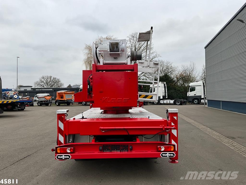 DAF FA 45 CF 220 Klaas 34 meter Dachdeckerkran Teherautóra szerelt emelők és állványok