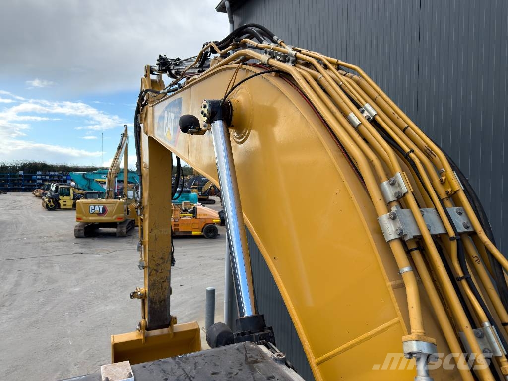 CAT 330F LN Rupsgraafmachines