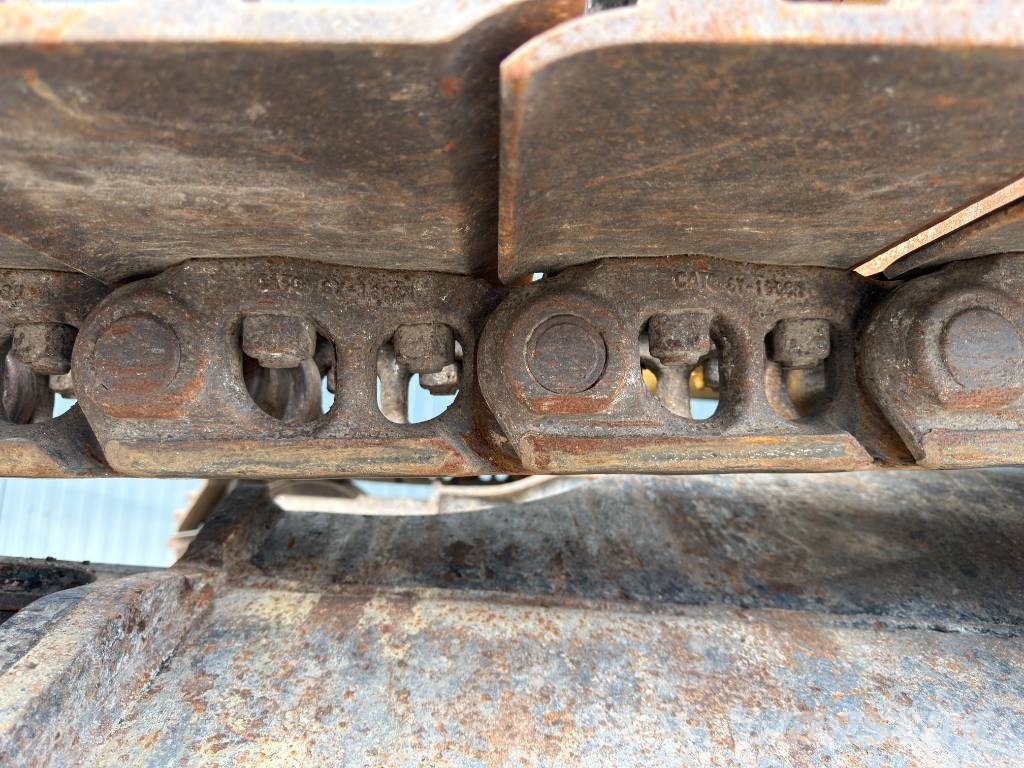 CAT 330F LN Rupsgraafmachines