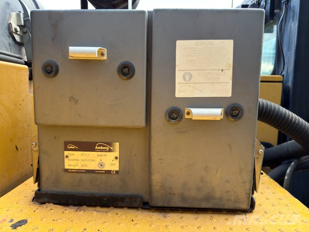 CAT 330F LN Rupsgraafmachines