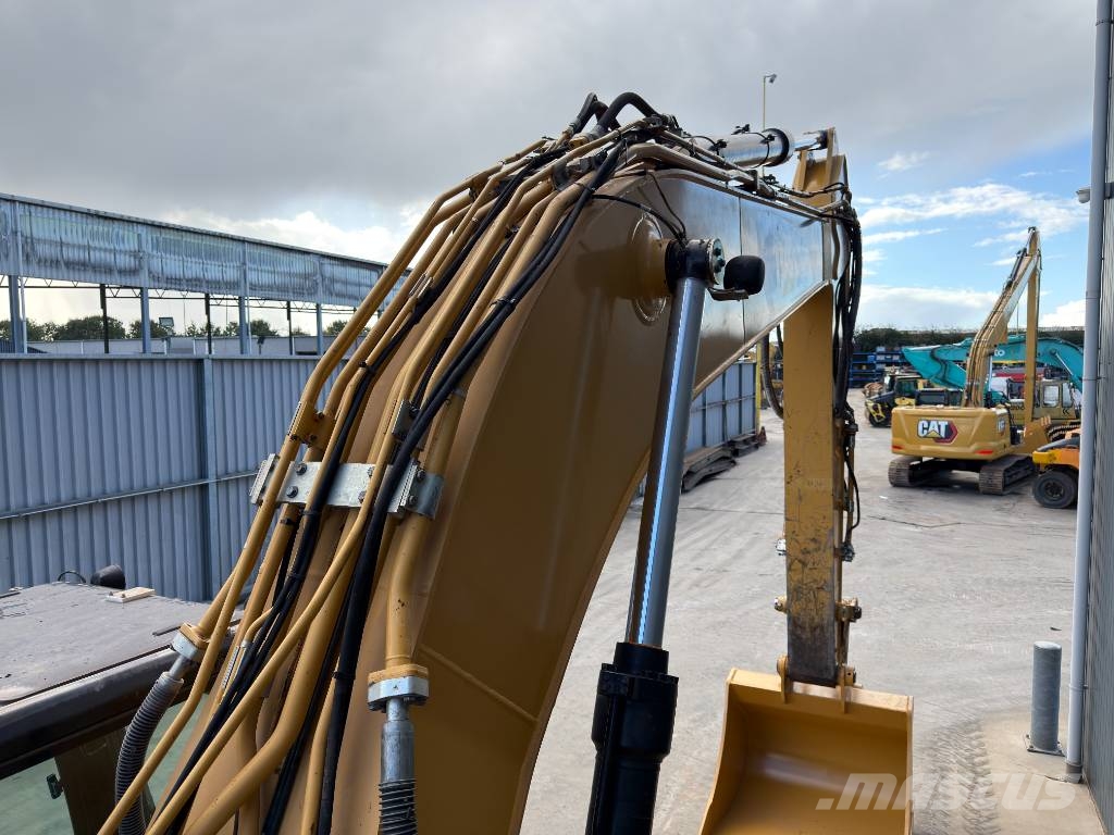 CAT 330F LN Rupsgraafmachines