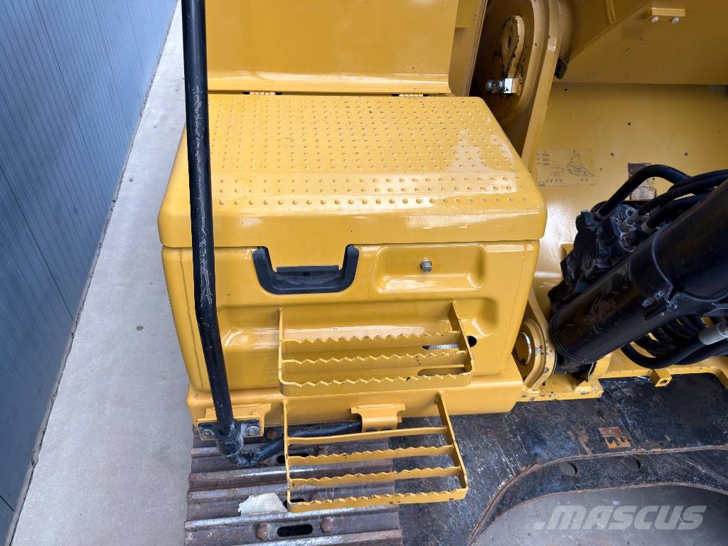 CAT 330F LN Rupsgraafmachines