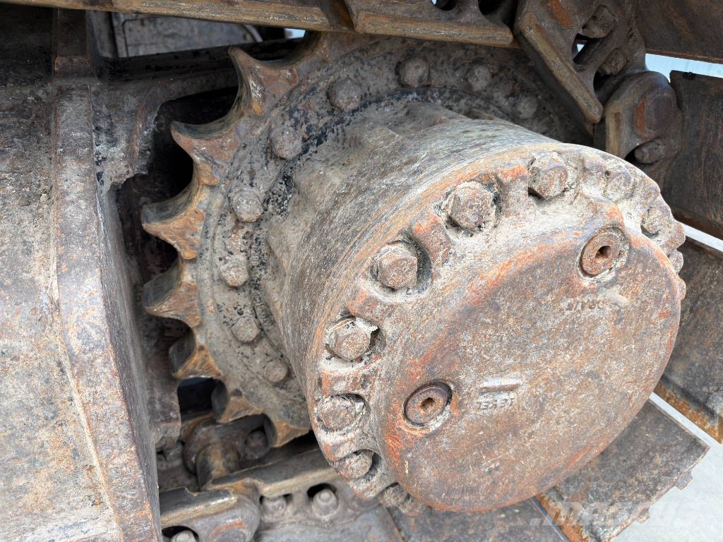 CAT 330F LN Rupsgraafmachines