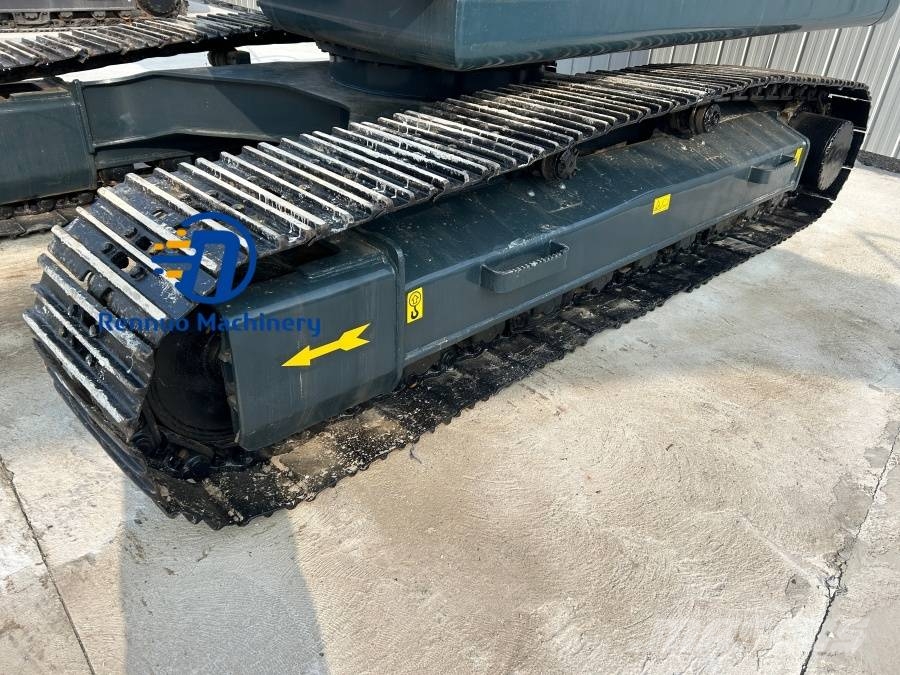 Hyundai HX220HD Gravemaskiner på larvebånd