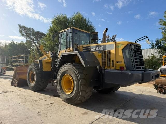 Komatsu WA 480 Chargeuse sur pneus