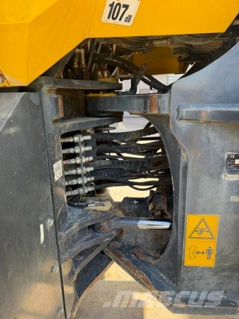 Komatsu WA 480 Chargeuse sur pneus