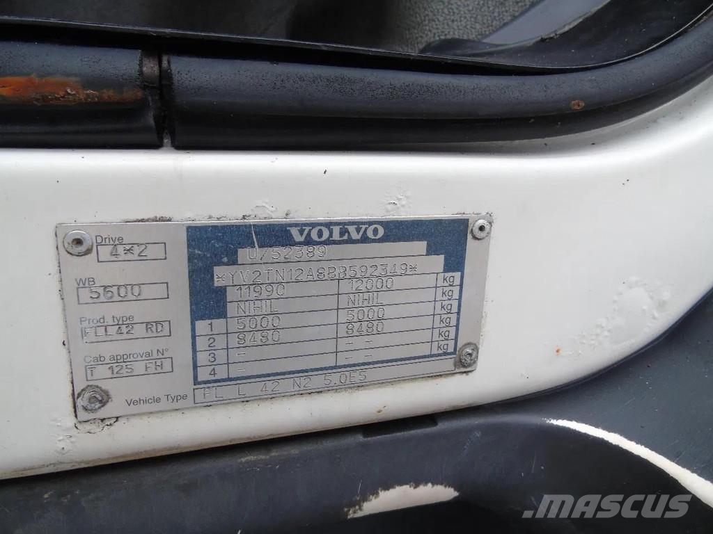 Volvo FL 240 + 12t + euro 5 + lift Kastenaufbau