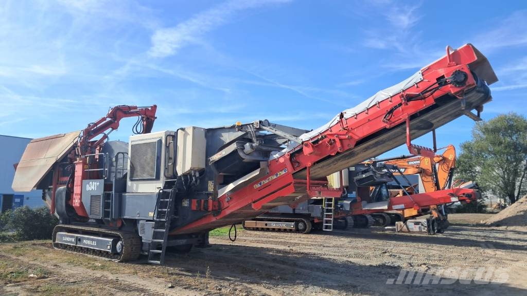 Sandvik QJ 341 Mobil törőgépek