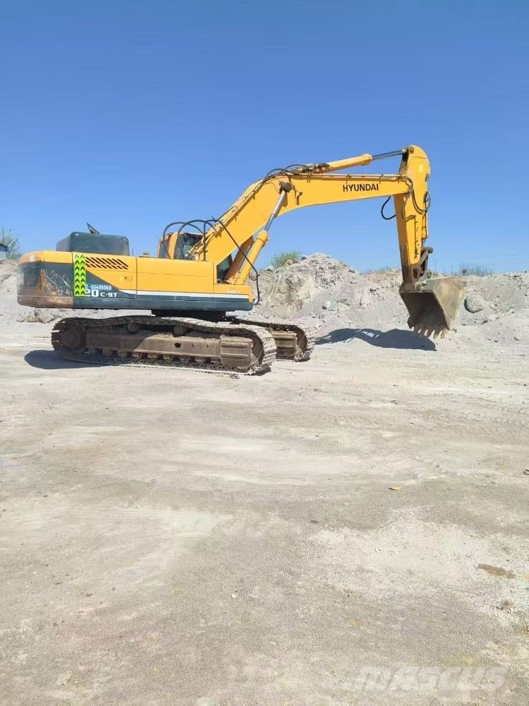 Hyundai R520LC-9T حفارات زحافة