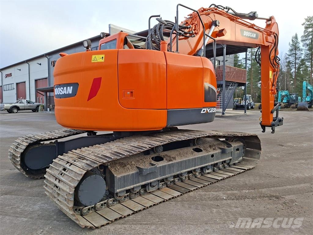 Doosan DX235LCR  900MM TELAT Telakaivukoneet