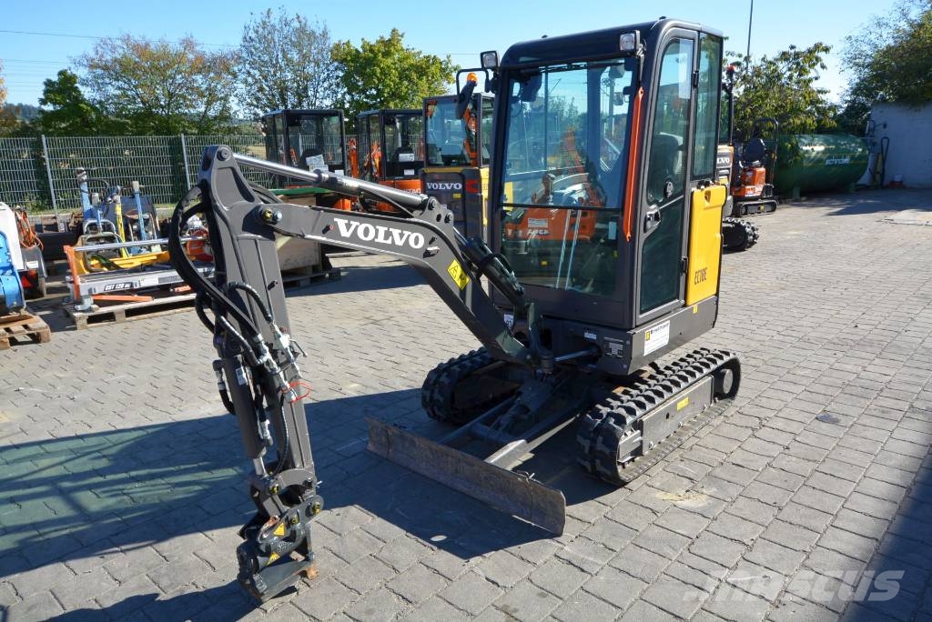 Volvo EC 18 E Mini excavatoare < 7t