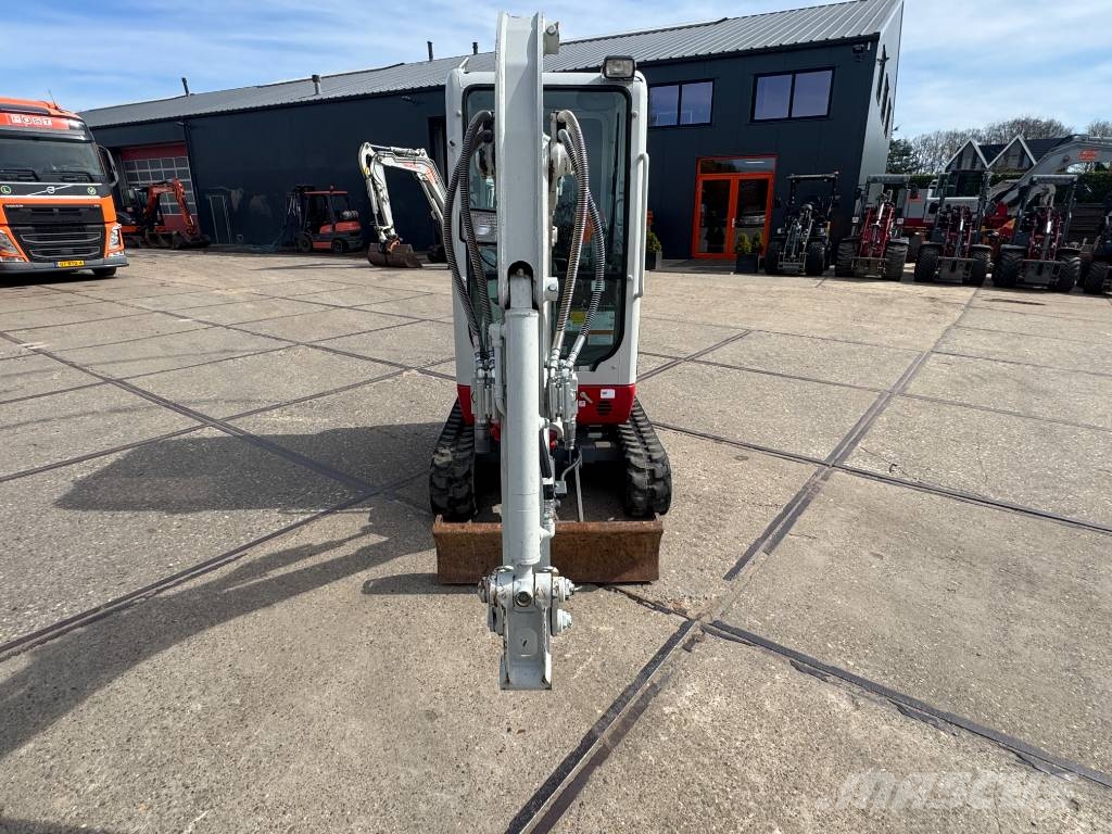 Takeuchi TB 216 Miniescavatori