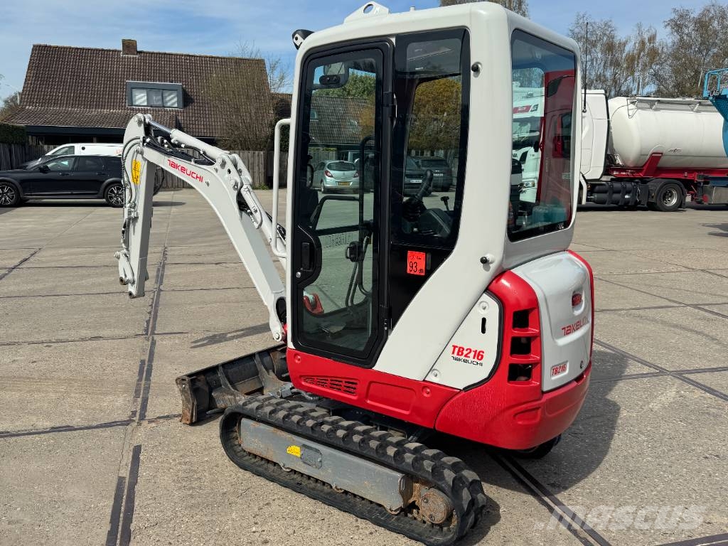 Takeuchi TB 216 Miniescavatori