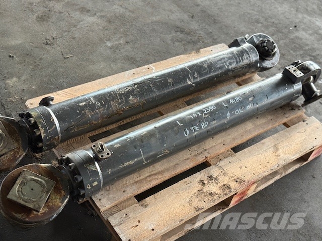 Fuchs MHL 331 USED HYDRAULIC CYLINDER Hidráulicos