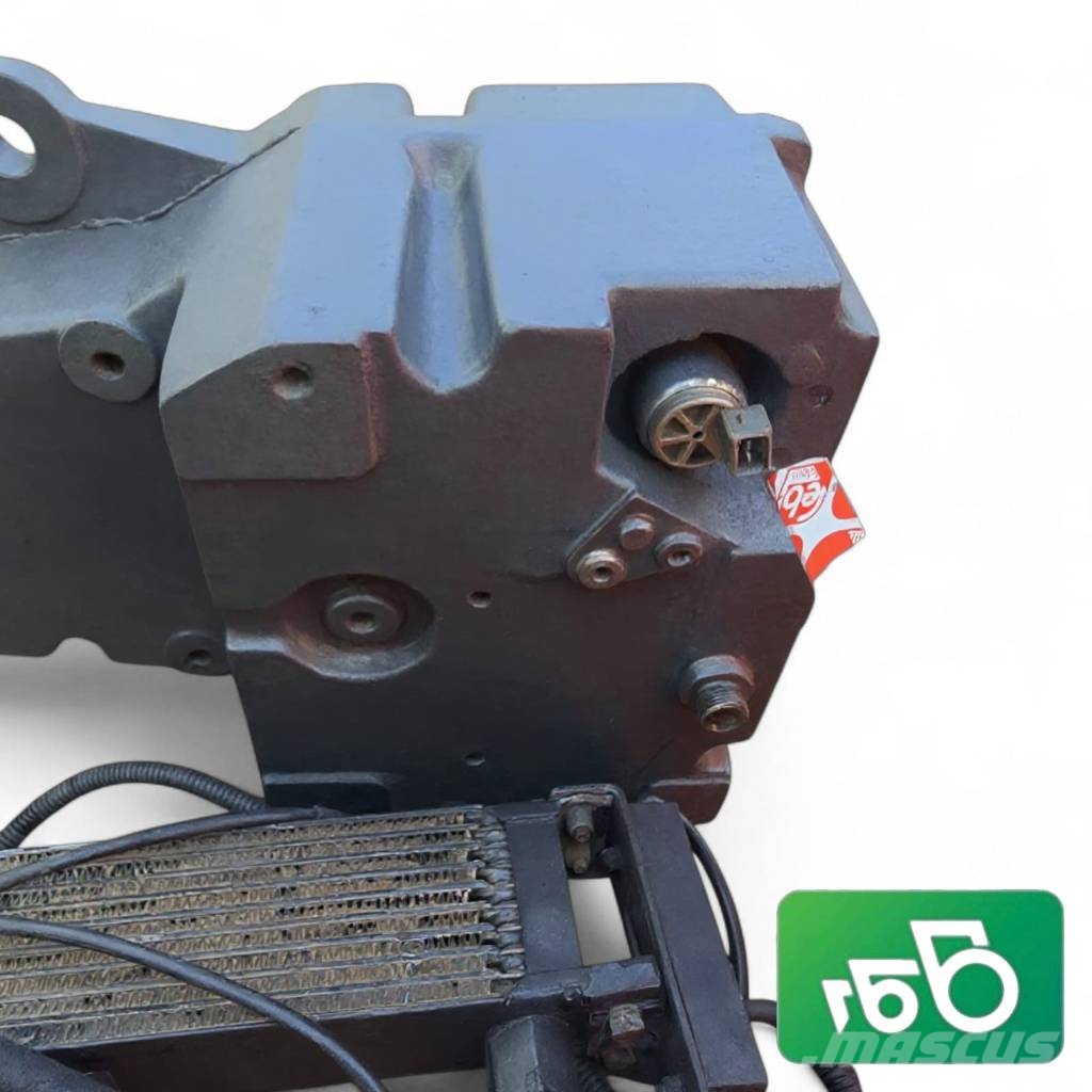 Valtra T150 Sauter 26025494A Front PTO Shaft Gearbox Rama i zawieszenie