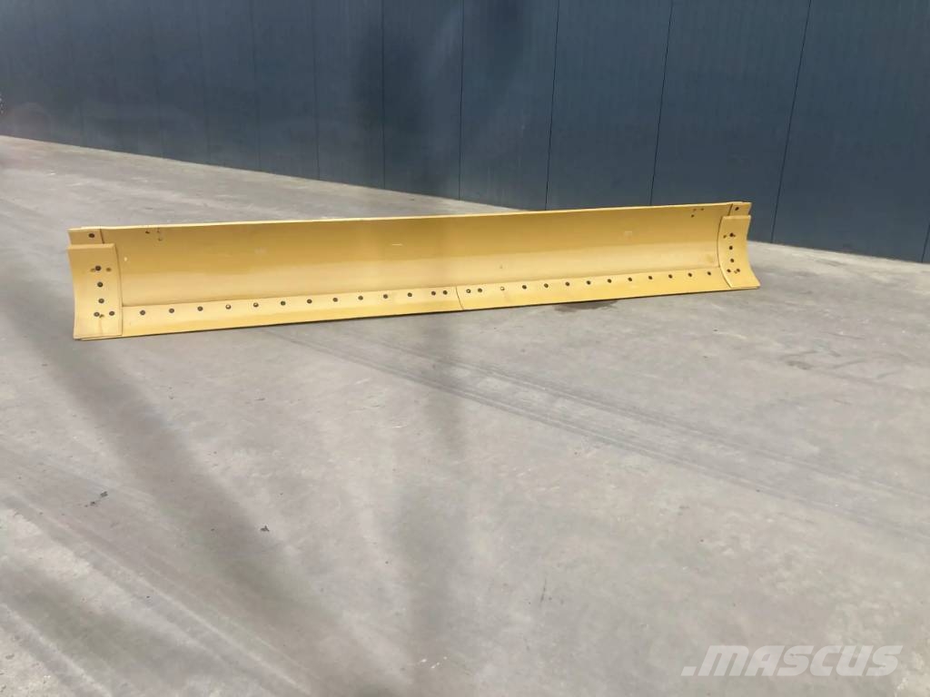 CAT 120M2 Moldboard Bladen