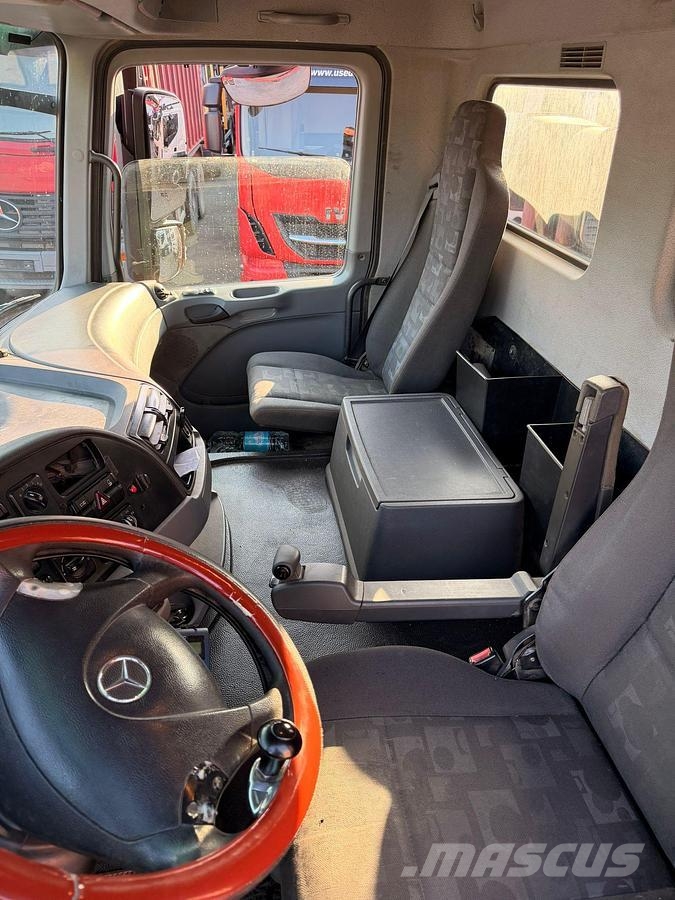 Mercedes-Benz Actros 41.51 덤프 트럭