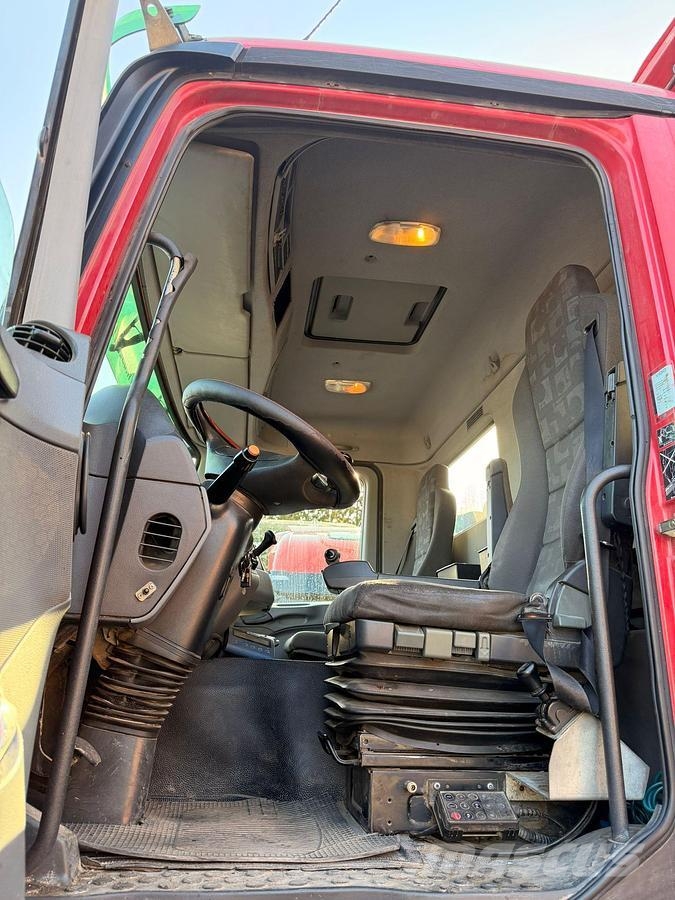 Mercedes-Benz Actros 41.51 덤프 트럭