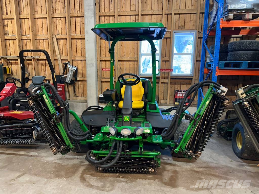 John Deere 8900 A PrecisionCut Kosilice za otvoren prostor