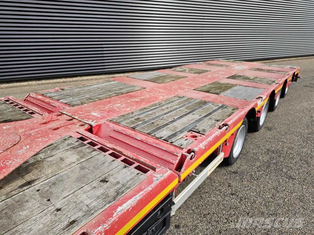 Faymonville STN-4AX STN-4AX / MEGA / EXTENDABLE / 76 cm. Low loader-semi-trailers