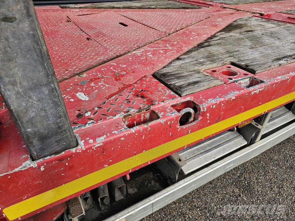 Faymonville STN-4AX STN-4AX / MEGA / EXTENDABLE / 76 cm. Low loader-semi-trailers