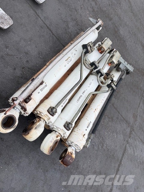 Liebherr A 904 C USED HYDRAULIC CYLINDER 유압식 기계