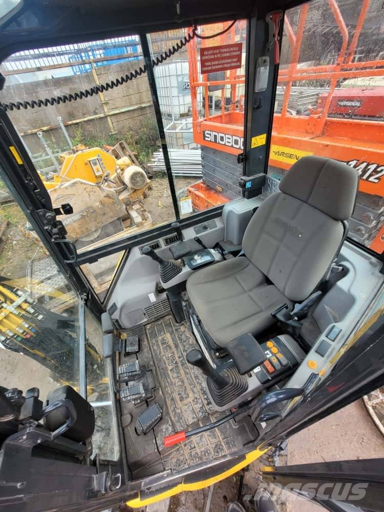Komatsu PC 24 MR-5 Mini rýpadlá < 7t