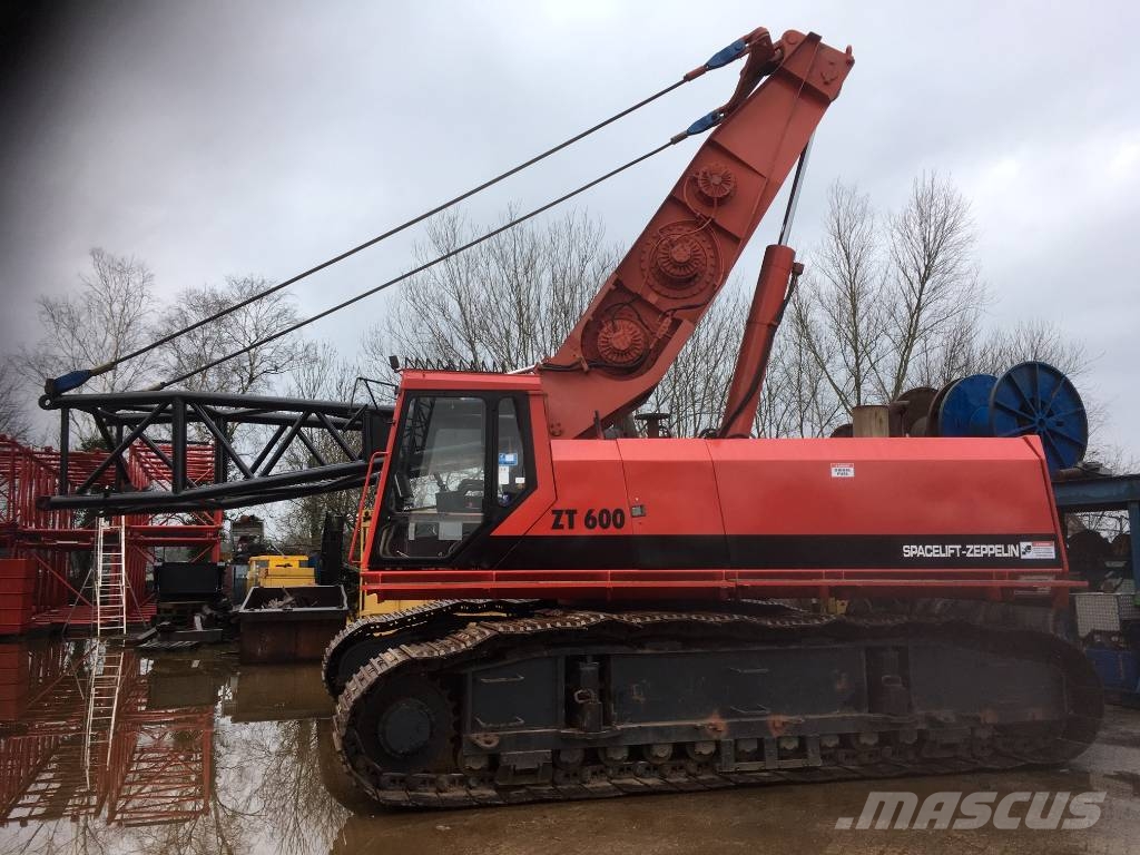 Zeppelin ZT 600 Dvigala na gosenicah