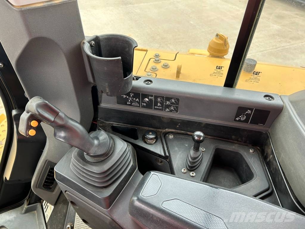 CAT D 6 LGP - GPS VPAT Crawler dozers