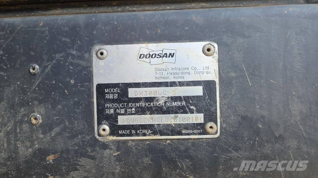 Doosan DX 300 LC-5 履帶式 挖土機/掘鑿機/挖掘機