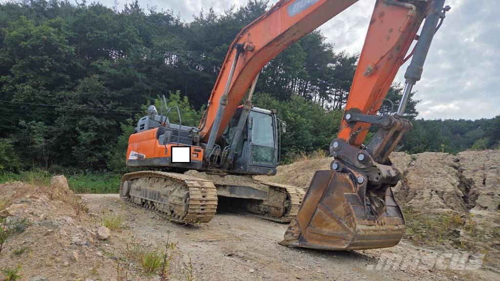 Doosan DX 300 LC-5 履帶式 挖土機/掘鑿機/挖掘機