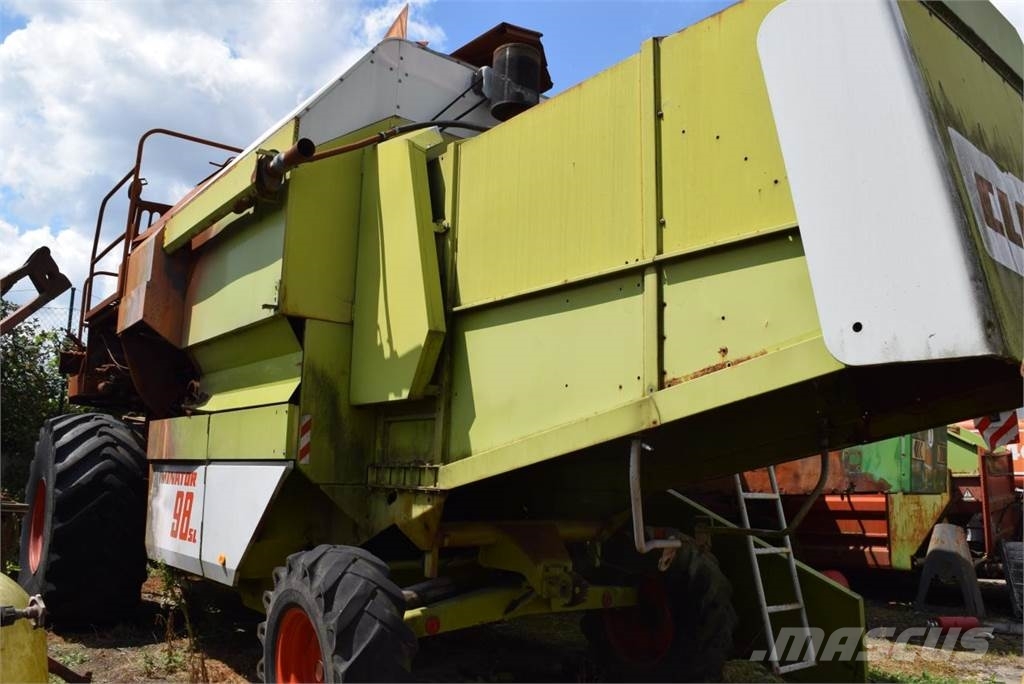 CLAAS Dominator 98 + Senator *zur Teileverwertung* Kombajni
