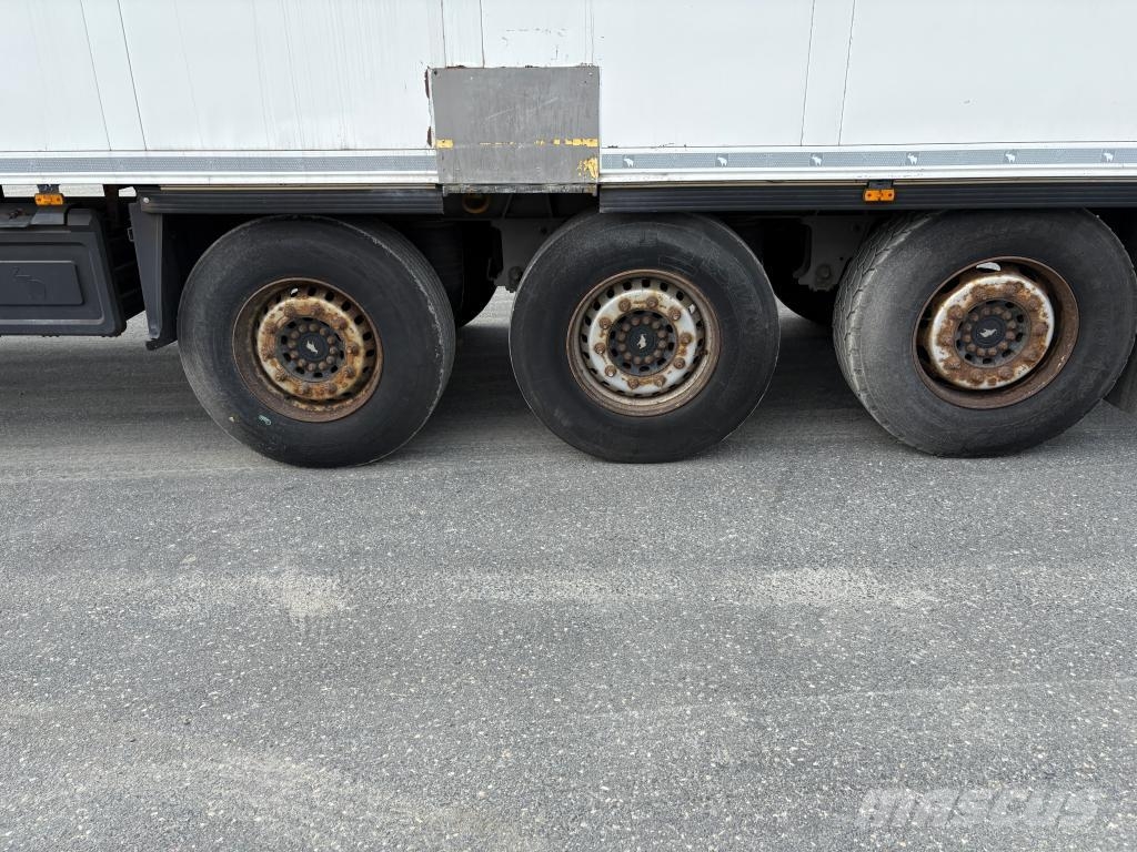 Schmitz Cargobull Trailer Reefer Flower Width & Dual Temp & Double S Temperature controlled semi-trailers
