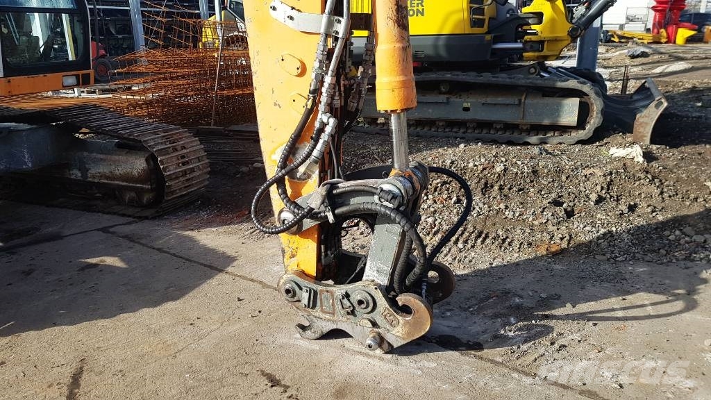 Liebherr Kettenbagger R924B HDSL Litronic, SW48 Likufix Raupenbagger