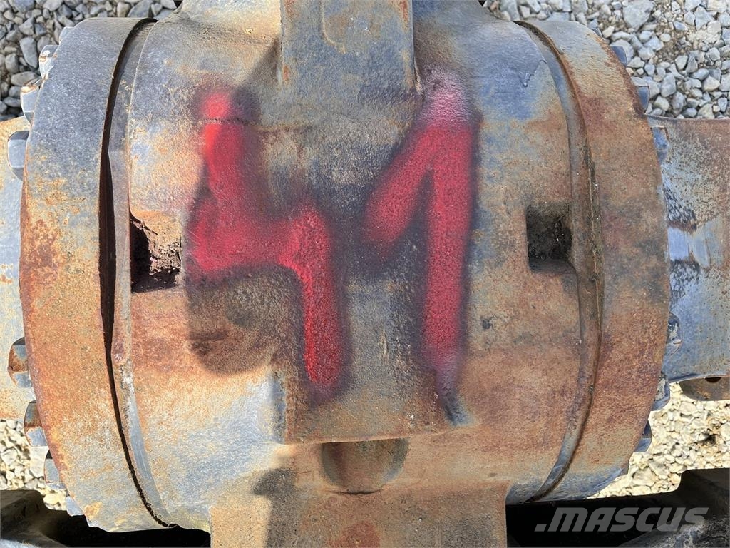Komatsu 941.1 Used/Beg Mjenjači