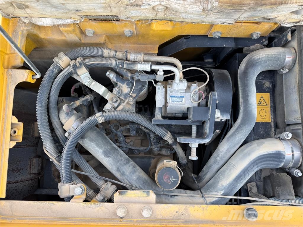 Komatsu PC118MR Bageri gusjeničari