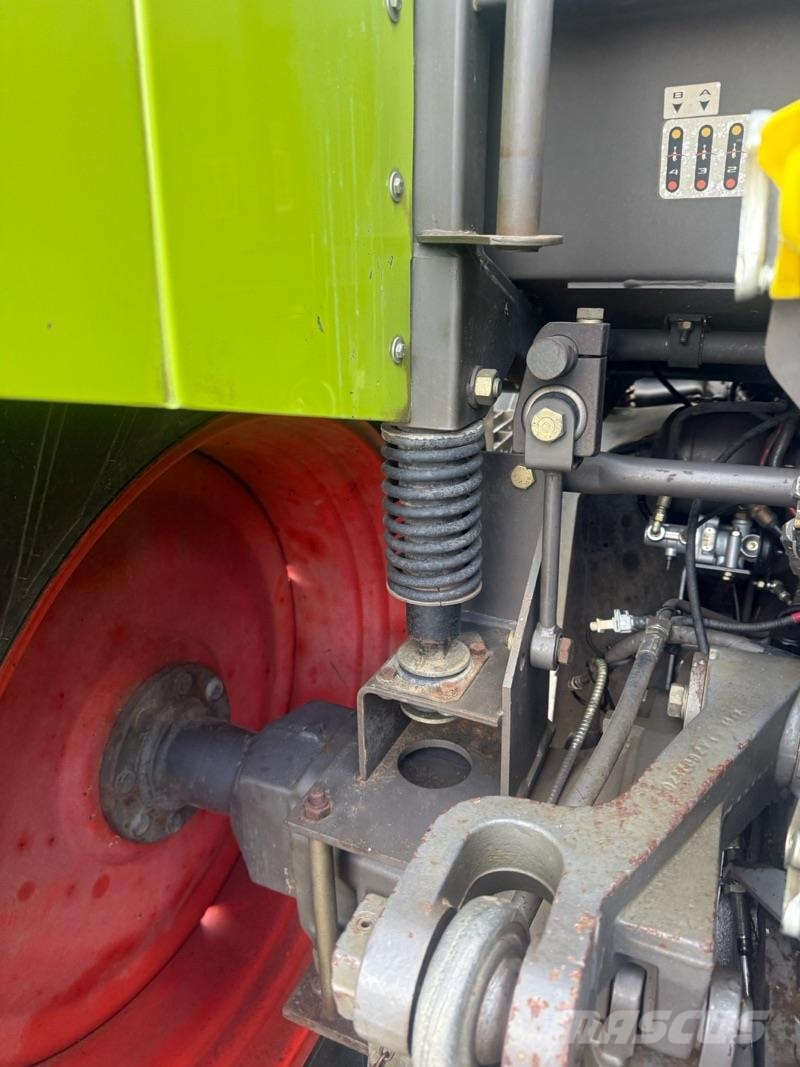 CLAAS Ares 697 Lauksaimniecība- Citi