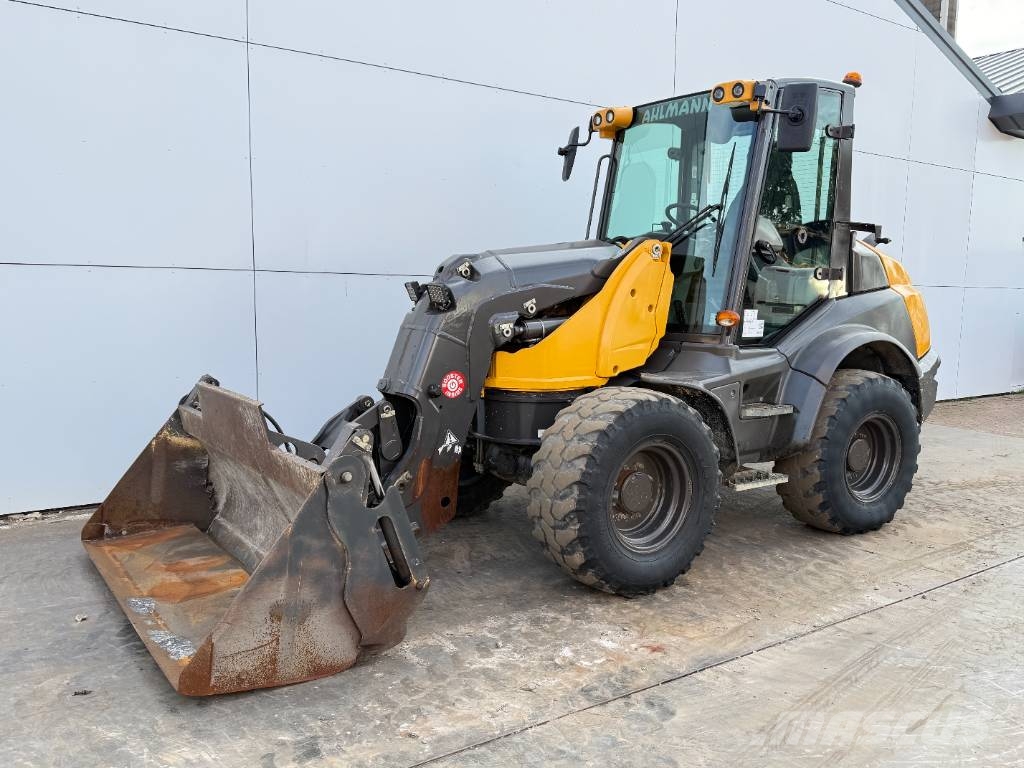 Mecalac AS900 - Bucket + Forks / Mecalac Kolesni nakladalci