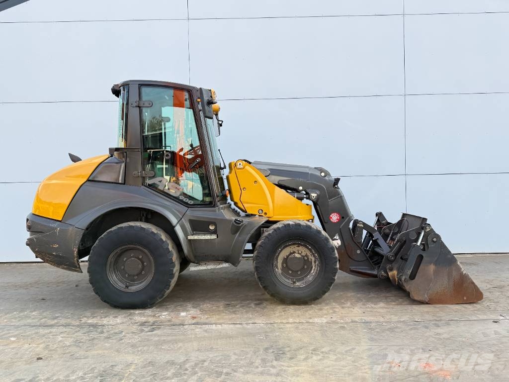 Mecalac AS900 - Bucket + Forks / Mecalac Kolesni nakladalci