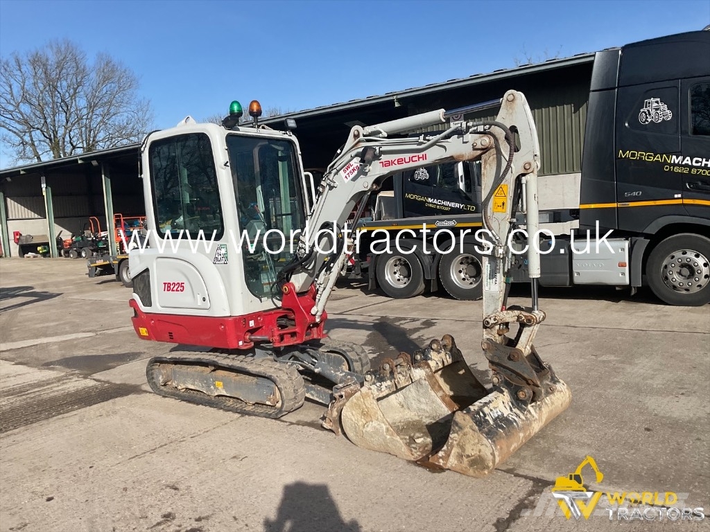 Takeuchi TB 225 Minigravere <7t