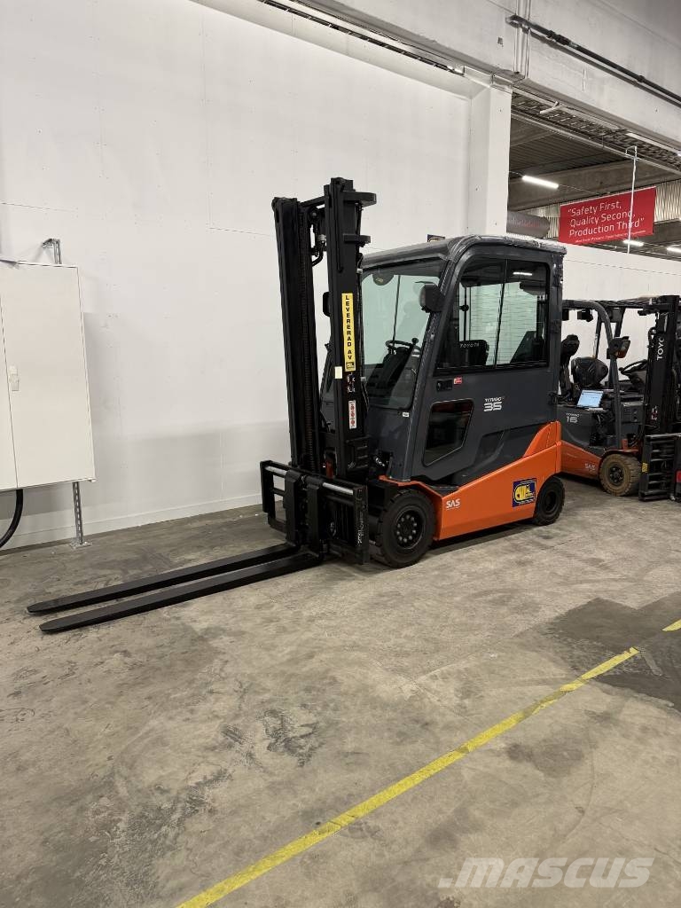 Toyota truck 8FBMT35 Elmotviktstruckar