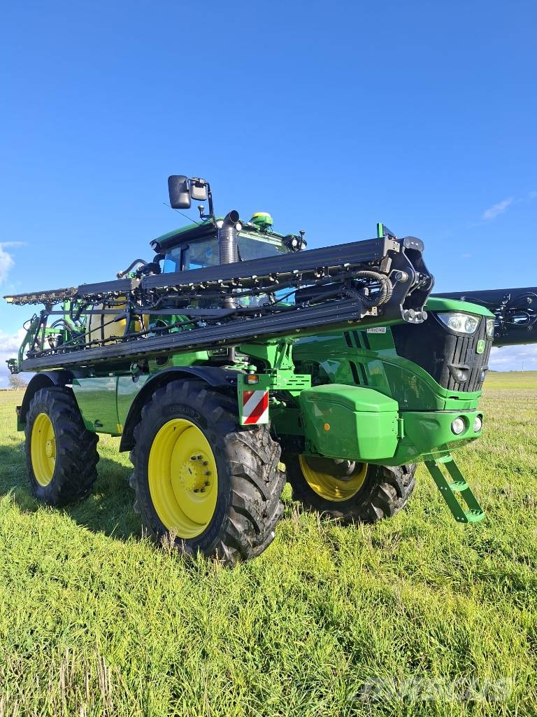 John Deere R4150i Self-propelled sprayers