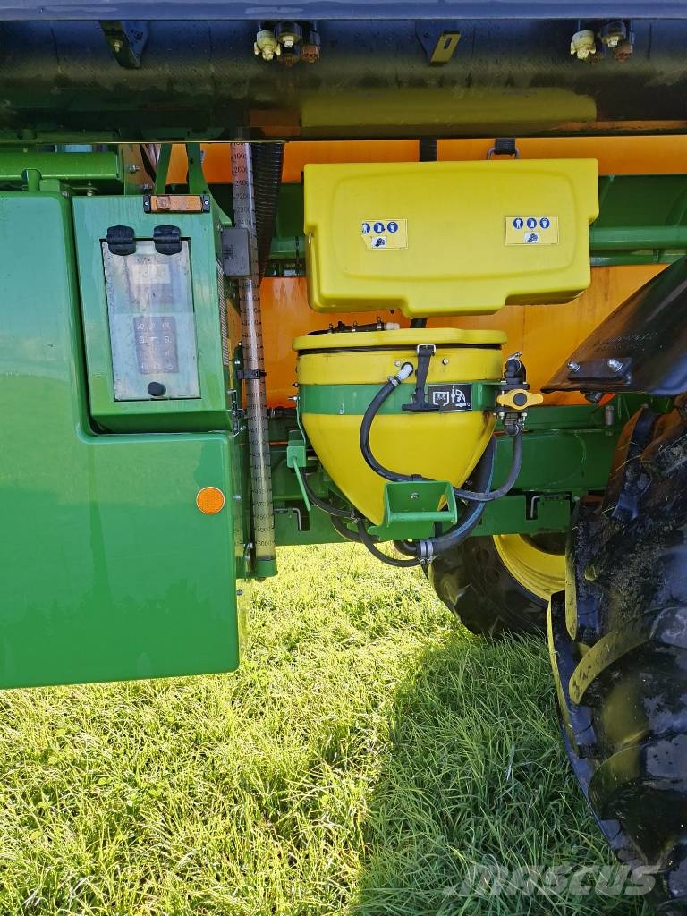 John Deere R4150i Self-propelled sprayers