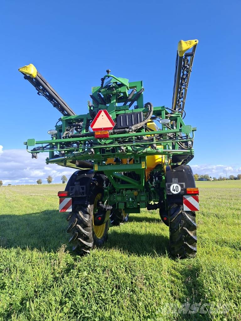 John Deere R4150i Self-propelled sprayers