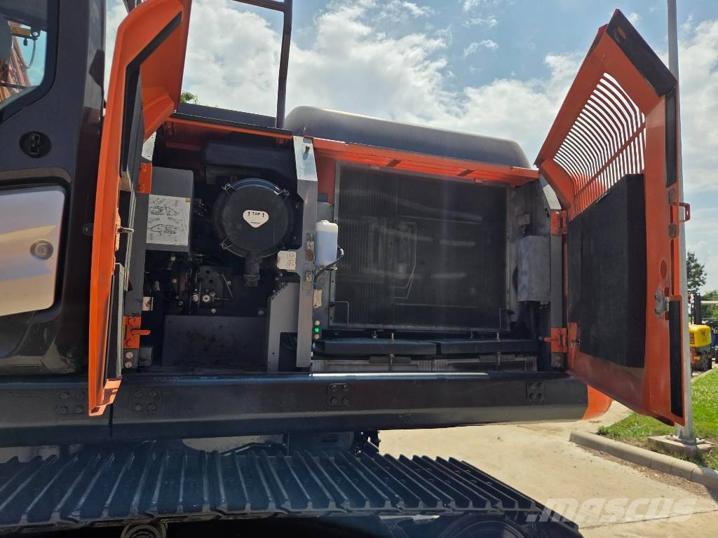 Hitachi ZX 210 LC-6, 7.784h, QIL QUICK+3 buckets Rupsgraafmachines