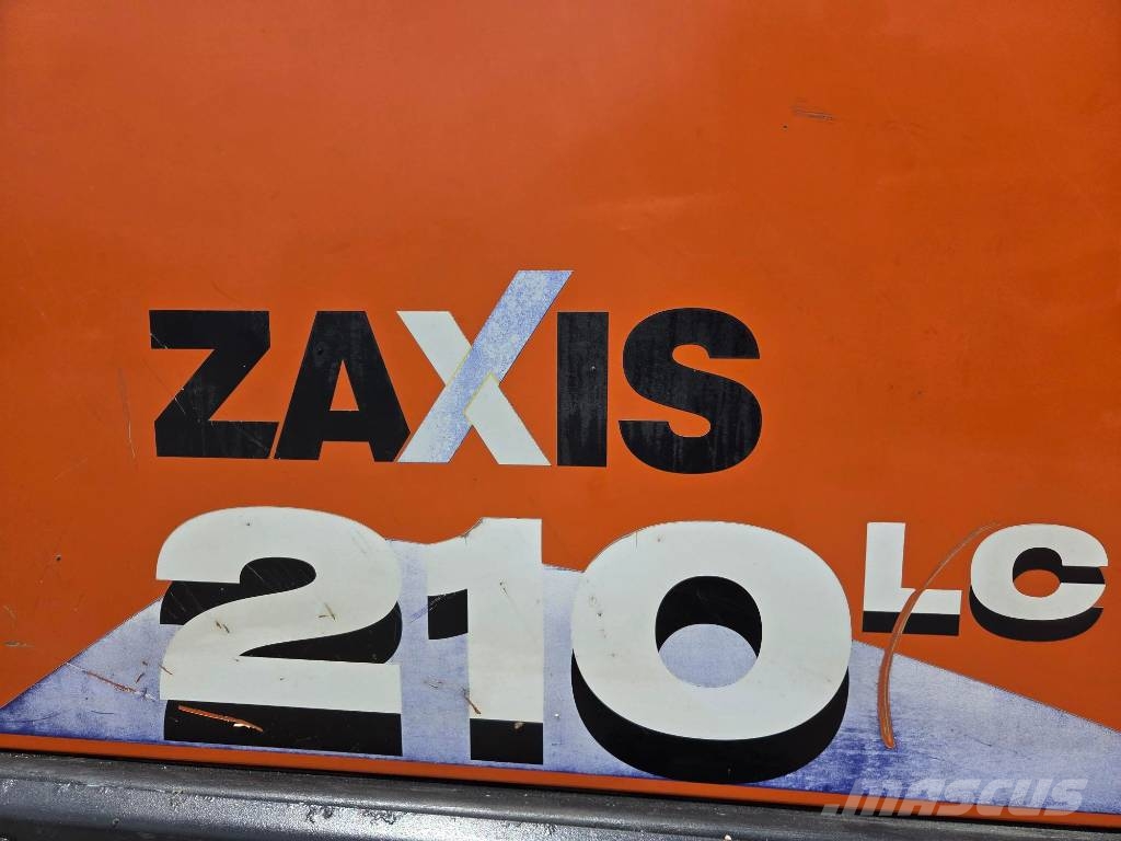 Hitachi ZX 210 LC-6, 7.784h, QIL QUICK+3 buckets Rupsgraafmachines
