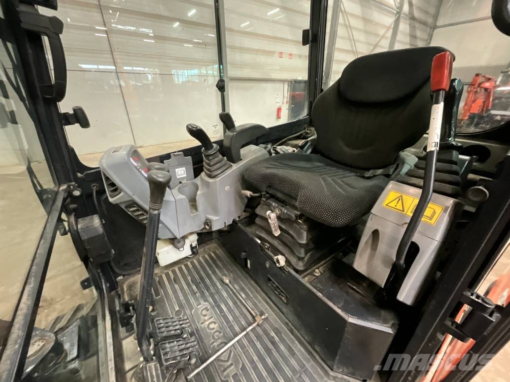 Kubota KX 027-4 حفارات صغيرة أقل من 7 طن (حفارات صغيرة)