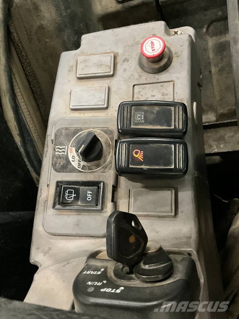 Kubota KX 027-4 حفارات صغيرة أقل من 7 طن (حفارات صغيرة)