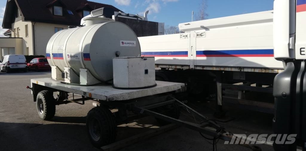 MOS NUNC 65 - nákladní traktorový cisternový přívě Tankwagen